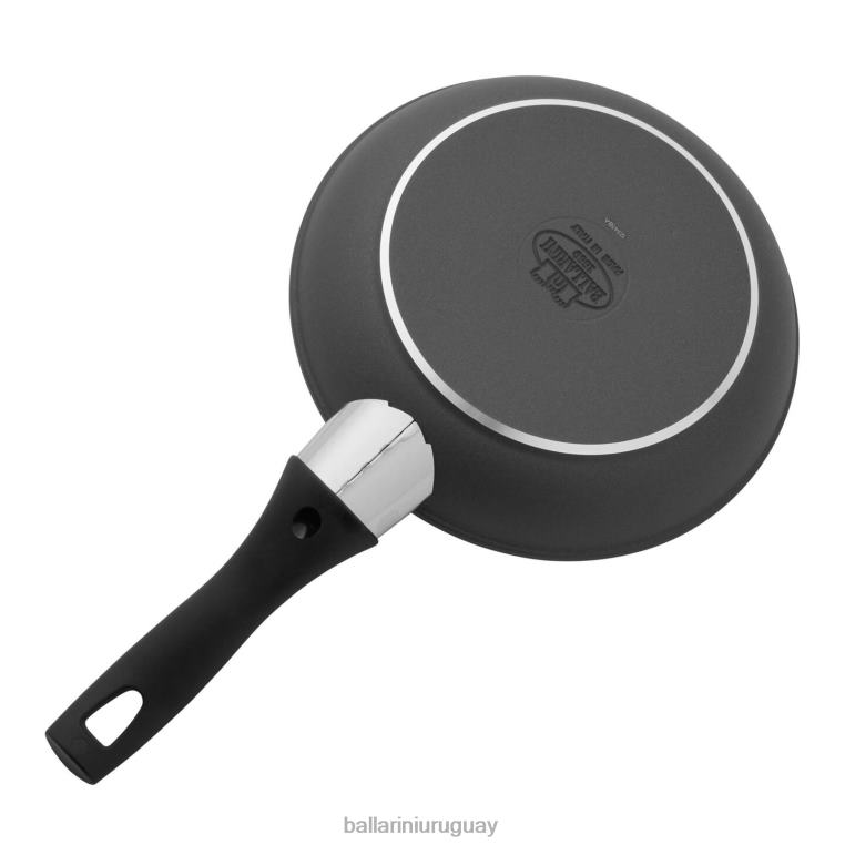 utensilios de cocina H4LLR13 Juego de ollas y sartenes Arezzo de 10 piezas. BALLARINI