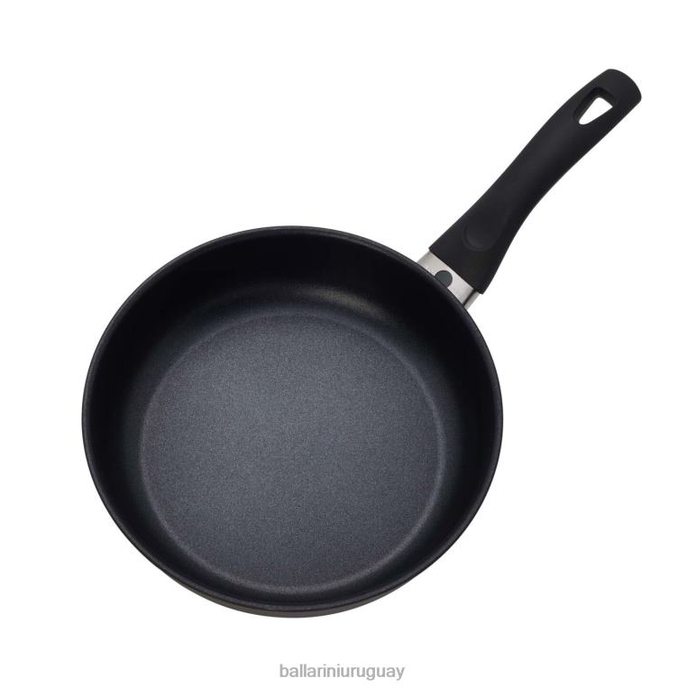 utensilios de cocina H4LLR13 Juego de ollas y sartenes Arezzo de 10 piezas. BALLARINI