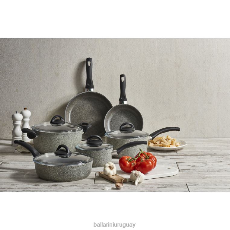 utensilios de cocina H4LLR8 Juego de ollas y sartenes antiadherentes Parma de 10 piezas. BALLARINI